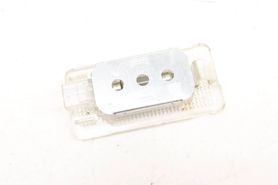 1999-2003 BMW 540I - Interior Light 6962040 - Image 2 of 4