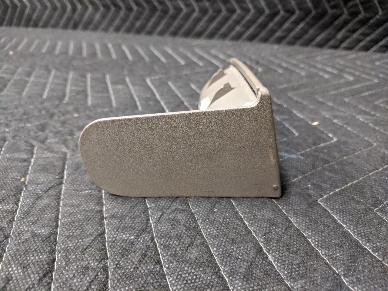 BMW E36 Front Driver Door Panel Coin Tray Holder 8135859 for sale 
