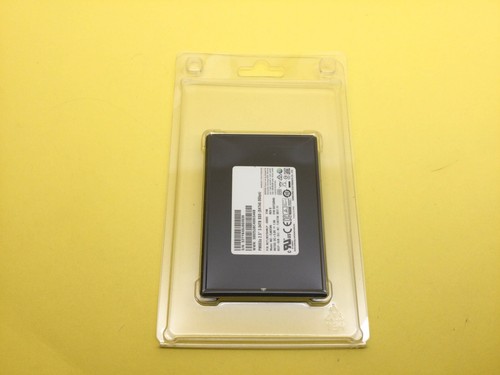 MZ-7LM3T8N Samsung PM863a 3.84TB SATA 2.5in SSD MZ7LM3T8HMLP Health 90%