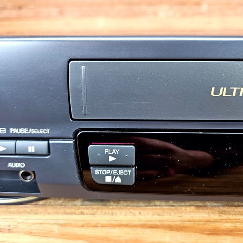 JVC HR-A41U VHS Video Cassette Recorder/Player - Black - No Remote - Tested - Picture 3 of 17