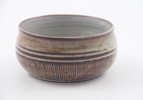 Mid Century Vintage Creigiau Wales Welsh Studio Art Pottery Bowl Swirl Design - Picture 2 of 6