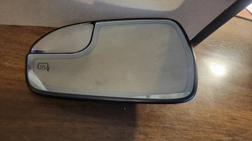 2013 - 2018 FORD FUSION LEFT MIRROR GLASS ONLY AUTO DIMMING HEATED. DS7317T675C