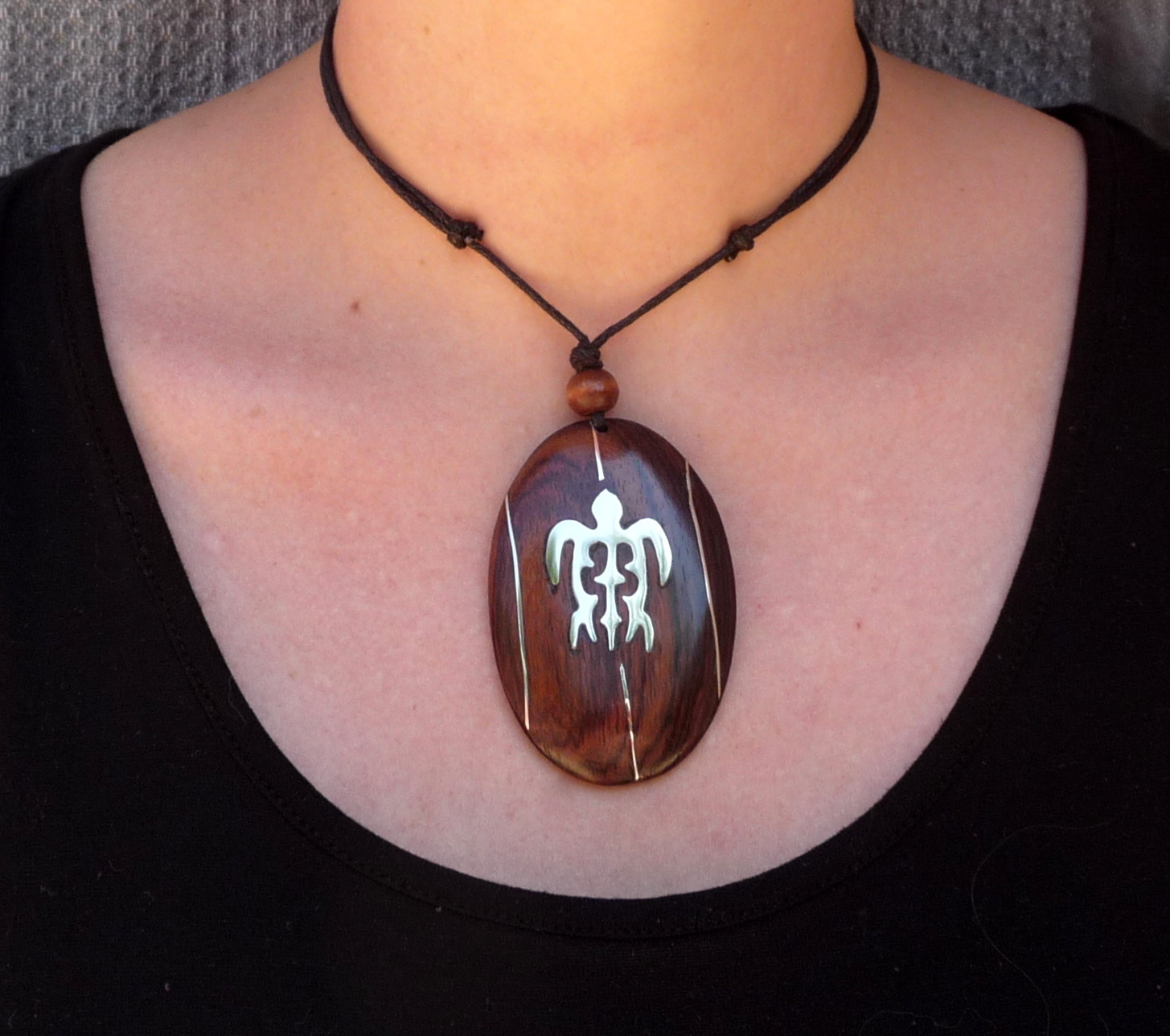 Parure tortue Maori collier et bague en argent, le cadeau idéal pour femme passionnée