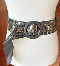 Vintage Belt WHITING  DAVIS CO Black/gold Metallic Mesh 2  Wide Belt