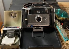 Vintage Polaroid Auto 100 Camera w Close-up Attachment, Cold Case Flash 1960's