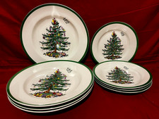 Spode Christmas Tree Dinner  Salad Plates  8 Piece Set Of 4 Each