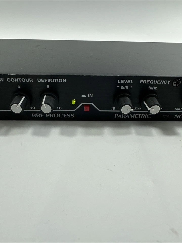 BBE 386 原声前置放大器 - 机架齿轮效果 — 第 4/4 张图片