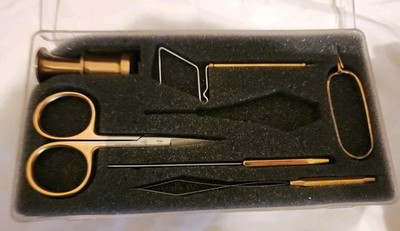 Dr. Slick TYER Gold Fly Tying 7pc Tool Gift Set Fly Box 6/7 Missing Bobbin