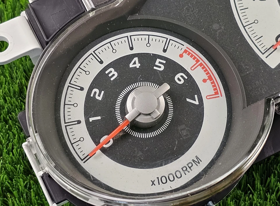 Toyota FJ cruiser 2008-2011 приборной панели измеритель скорости датчики оригинальный б/у - Изображение 4 из 4