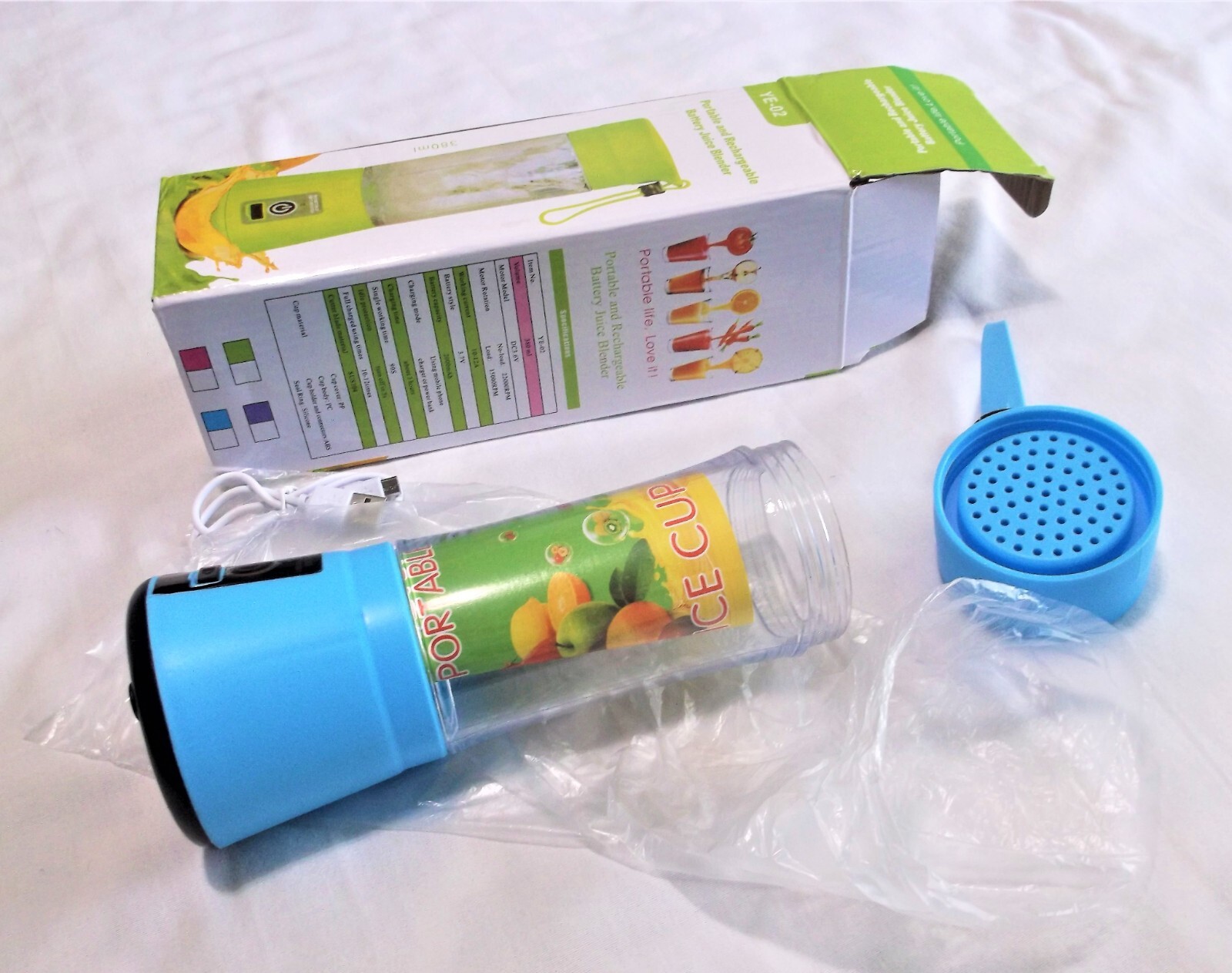 Portable Rechargeable Battery Juice Blender New 380ml Home Work Travel Picnic