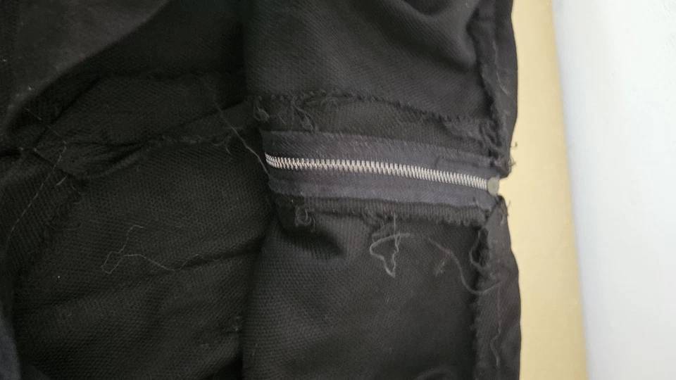 Vintage Male Figure Skater Costume 3pc Set 1970s Sequined  - Image 4 of 4