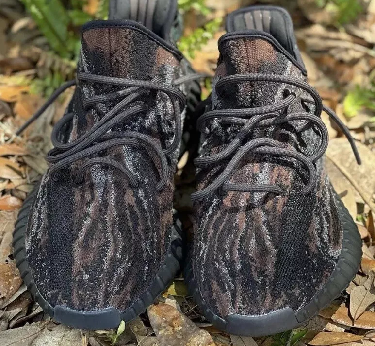 adidas YEEZY BOOST 350 V2 MX ROCK