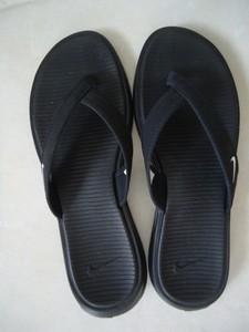 NIB SIZE 9 WOMEN Nike Ultra CELSO GIRL THONG FLIP FLOP SANDALS Slippers Black | Kixify Marketplace