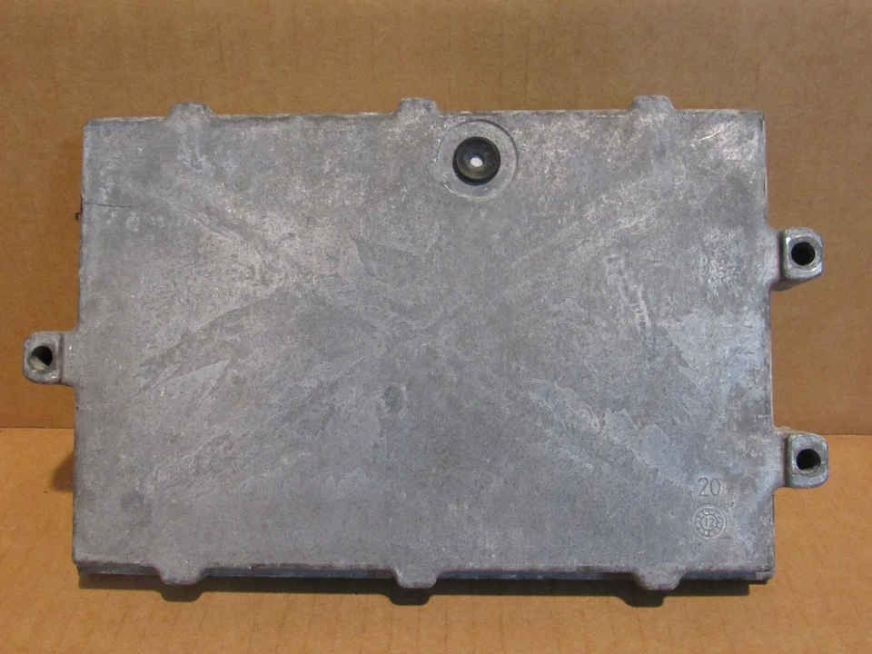 2013 吉普大切诺基发动机计算机控制模块单元 ECU ECM — 第 2/4 张图片