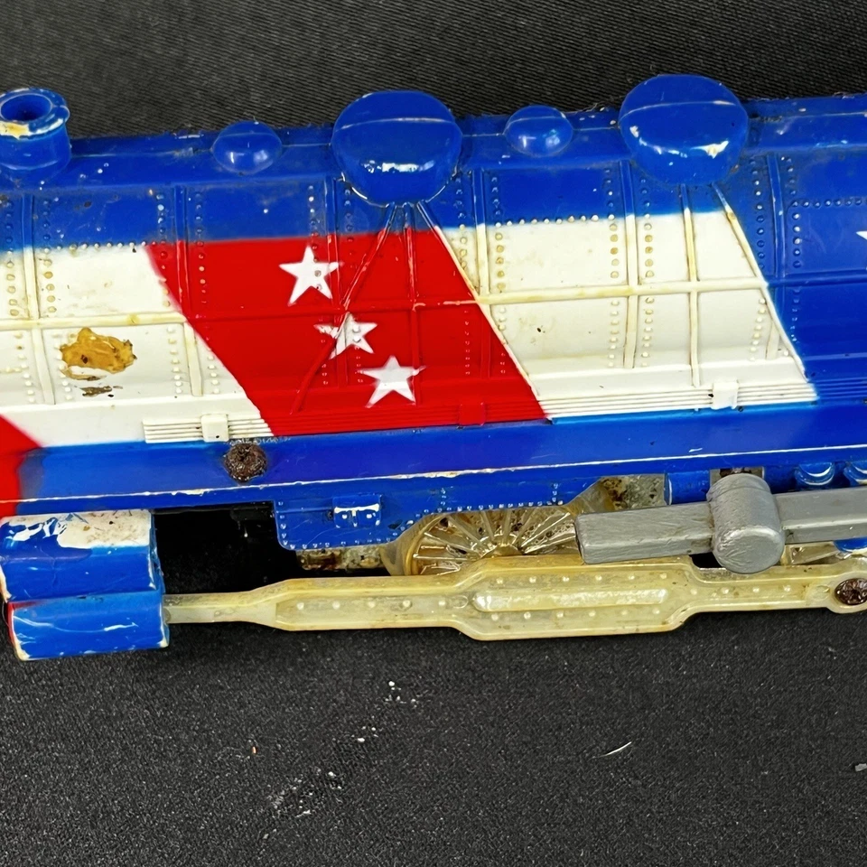 0-6-0 - No. 1776 - Bicentennial Paint Battery Powered Steam Engine - Image 4 of 4