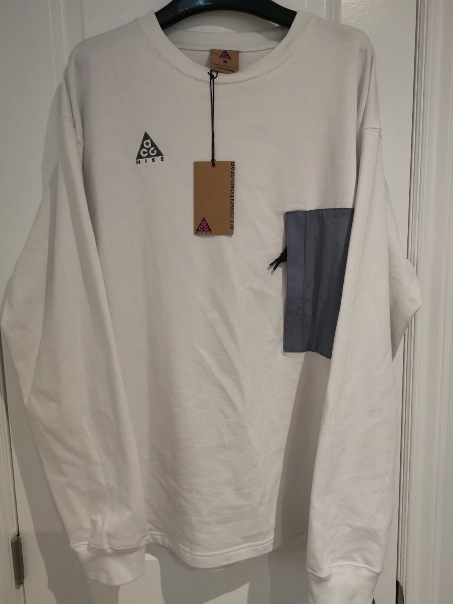 nike keychain in shoe