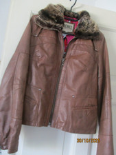 Lederjacke (echt leder) REBEL braun 40 mit Fellkragen