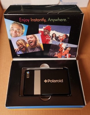 Polaroid Camera PoGo Instant Mobile Color Printer Zink Zero Complete Brand New