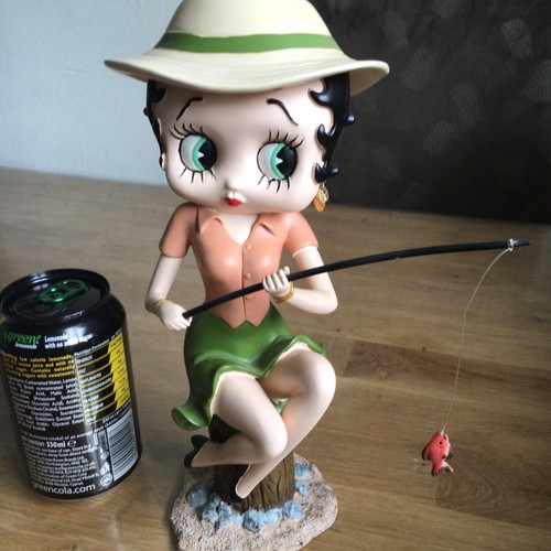 Betty Boop Fishing Figurine king features 2010 27cm tall see description Rare - Picture 2 of 6