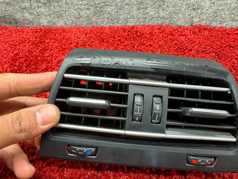 Ventilador de ventilación de calor de refrigeración por aire central trasero BMW 2009-2015 F01 F02 F04 OEM 104 k Foto 3 de 4