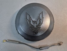 1982-90 Pontiac Trans Am Firebird Oe Steering Wheel Horn Button 1982-90 Pontiac Trans Am Firebird Oe Steering Wheel Horn Button