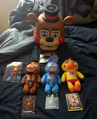 Five Nights at Freddy s FNAF Plush Lot Toy Freddy Bonnie Chica