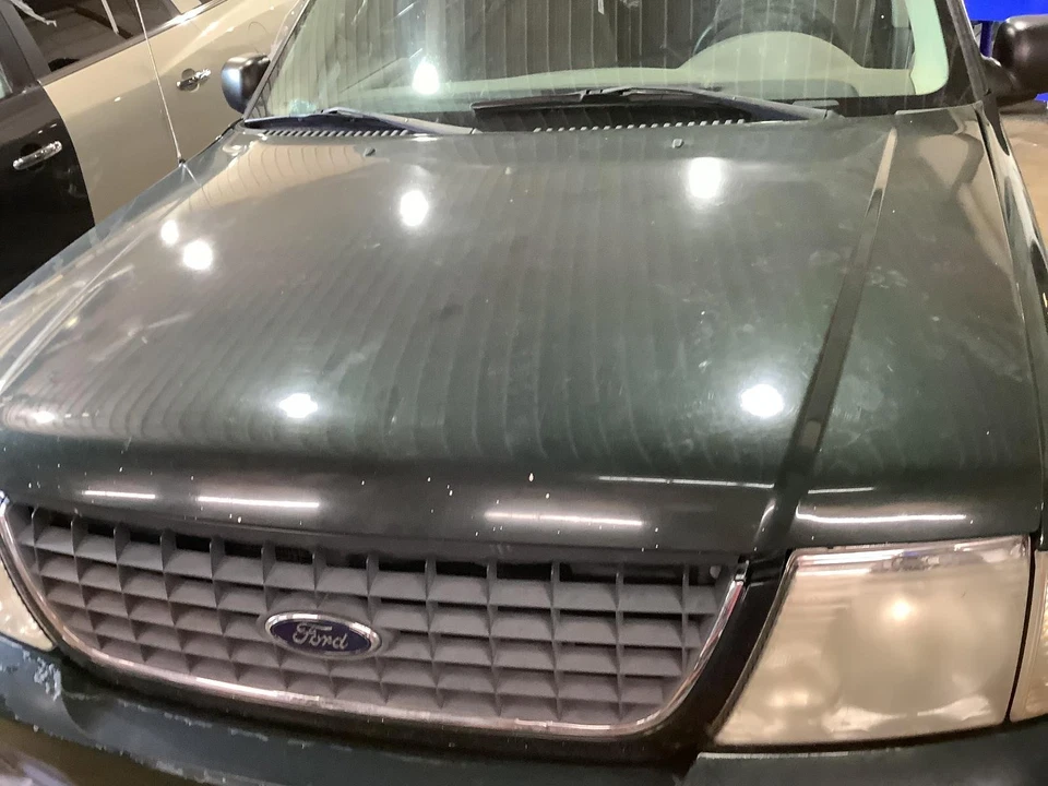 Used Hood fits: 2002 Ford Explorer 4 Dr exc. Sport Trac Grade A - Image 4 of 4