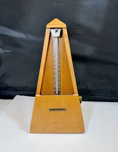 Vintage Seth Thomas Metronome Wooden Pyramid Wind Up 9” - No Cover But Runs
