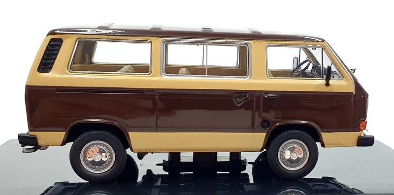 Caravelle Volkswagen Type 2 (T3) escala 1/43 Ixo CLC573N.22 - 1981 - Marrom - Imagem 3 de 4