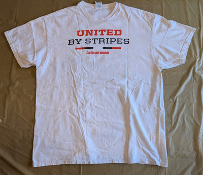 Cleveland Browns T Shirt L White United By Stripes NFL Football Delta Pro Weigh