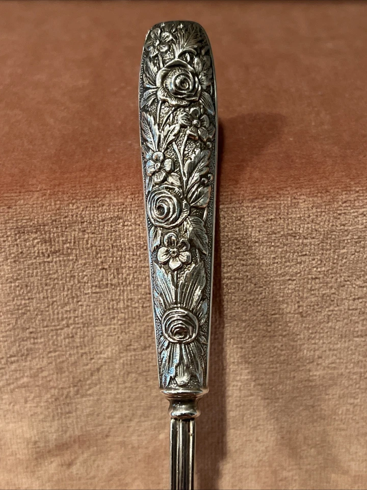 STERLING HANDLE MEAT SERVING FORK REPOUSSE PATTERN ROSES 8.25” - Image 2 of 4