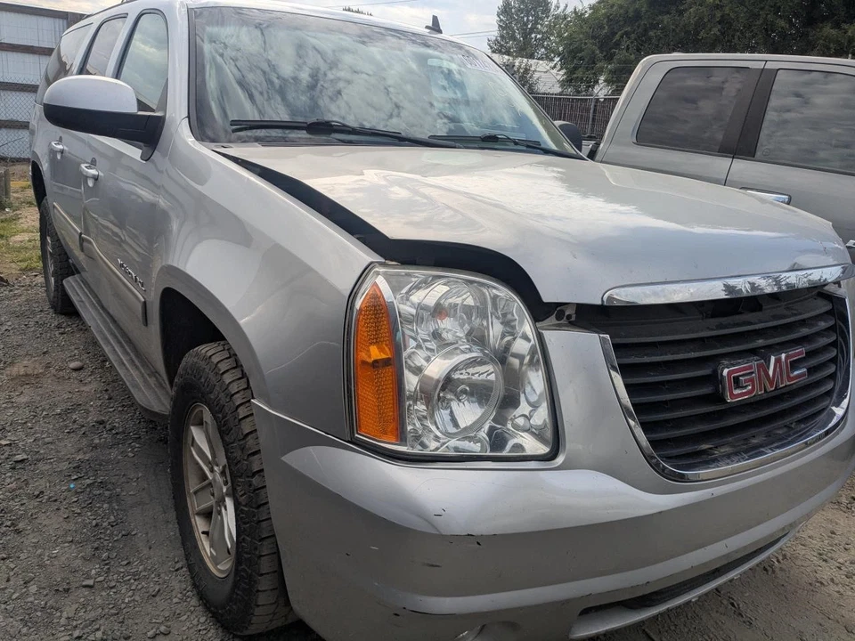 Used Front Right Door Window Regulator Front fits: 2013 Gmc Yukon xl 1500 electr - Image 4 of 4