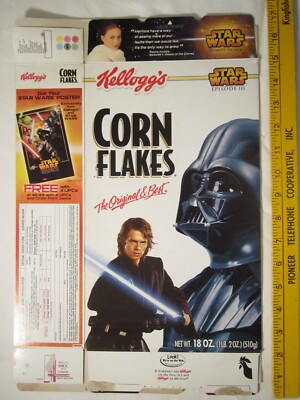 Empty Kelloggs Cereal Box 2005 CORN FLAKES 18oz STAR WARS III DARTH VADER [Z3b10