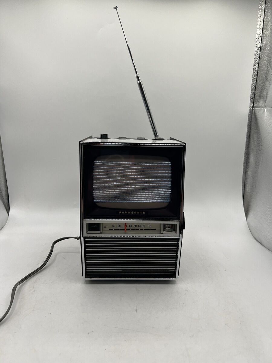Vintage Panasonic Transistor TV Model TR-315B Made In Japan Vintage Panasonic Transistor TV Model TR-315B Made In Japan