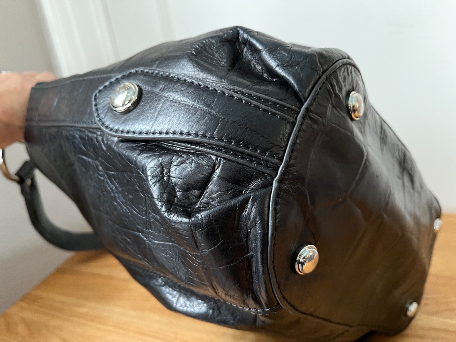 Large B Makowsky Croc Embossed Genuine Leather Slouch Boho Shoulder Bag