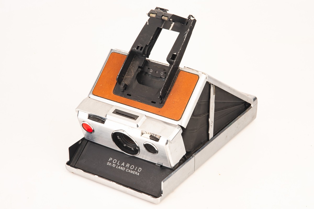 Polaroid SX-70 Instant Film Land Camera Vintage AS-IS TESTED Polaroid SX-70 Instant Film Land Camera Vintage AS-IS TESTED