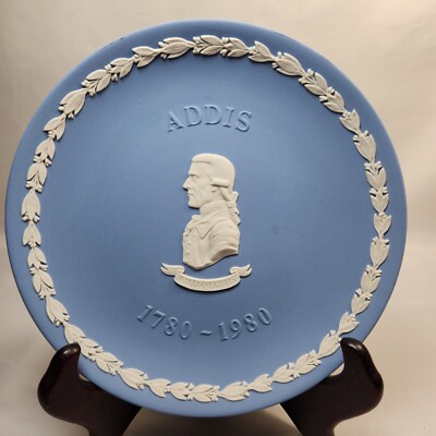 Wedgwood Collector Plate William Addis Jasper Cream on Lavender Blue 6.5''