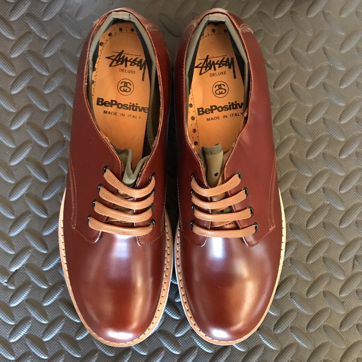 Stussy Deluxe BePositive Leather Shoes Brown Vibram 10 NEW RARE 