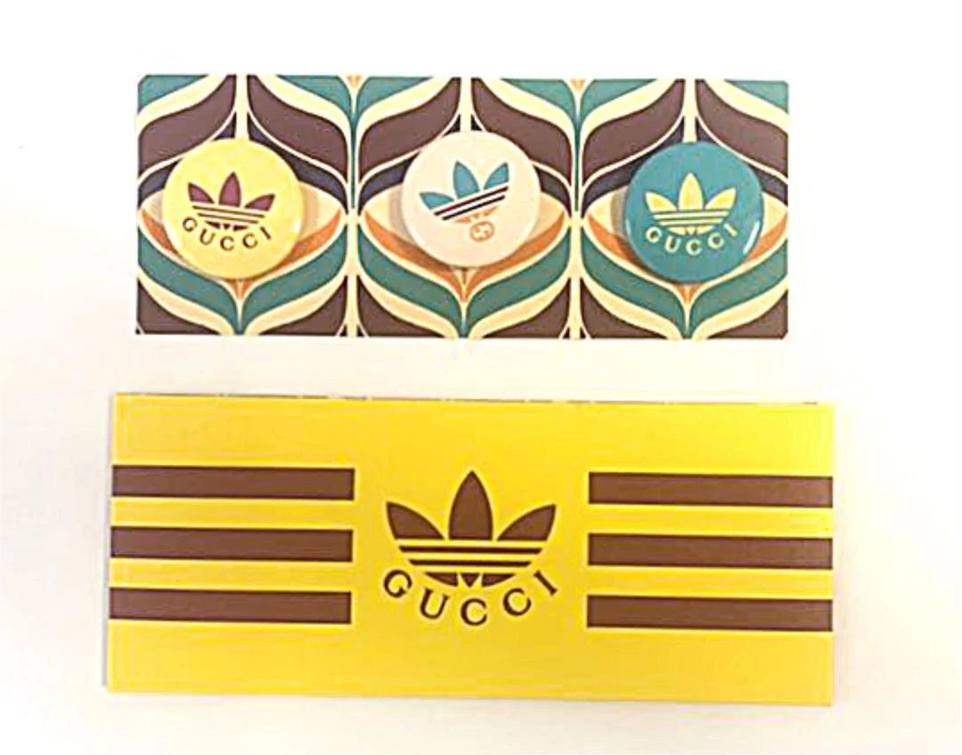 Gucci pin badge sale