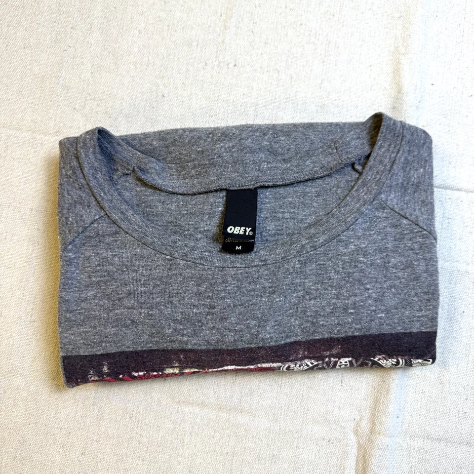 Vintage Obey Shirt Womens Size M Grey Graphic Print Long Sleeve Crewneck Tee Y2K - Image 3 of 4