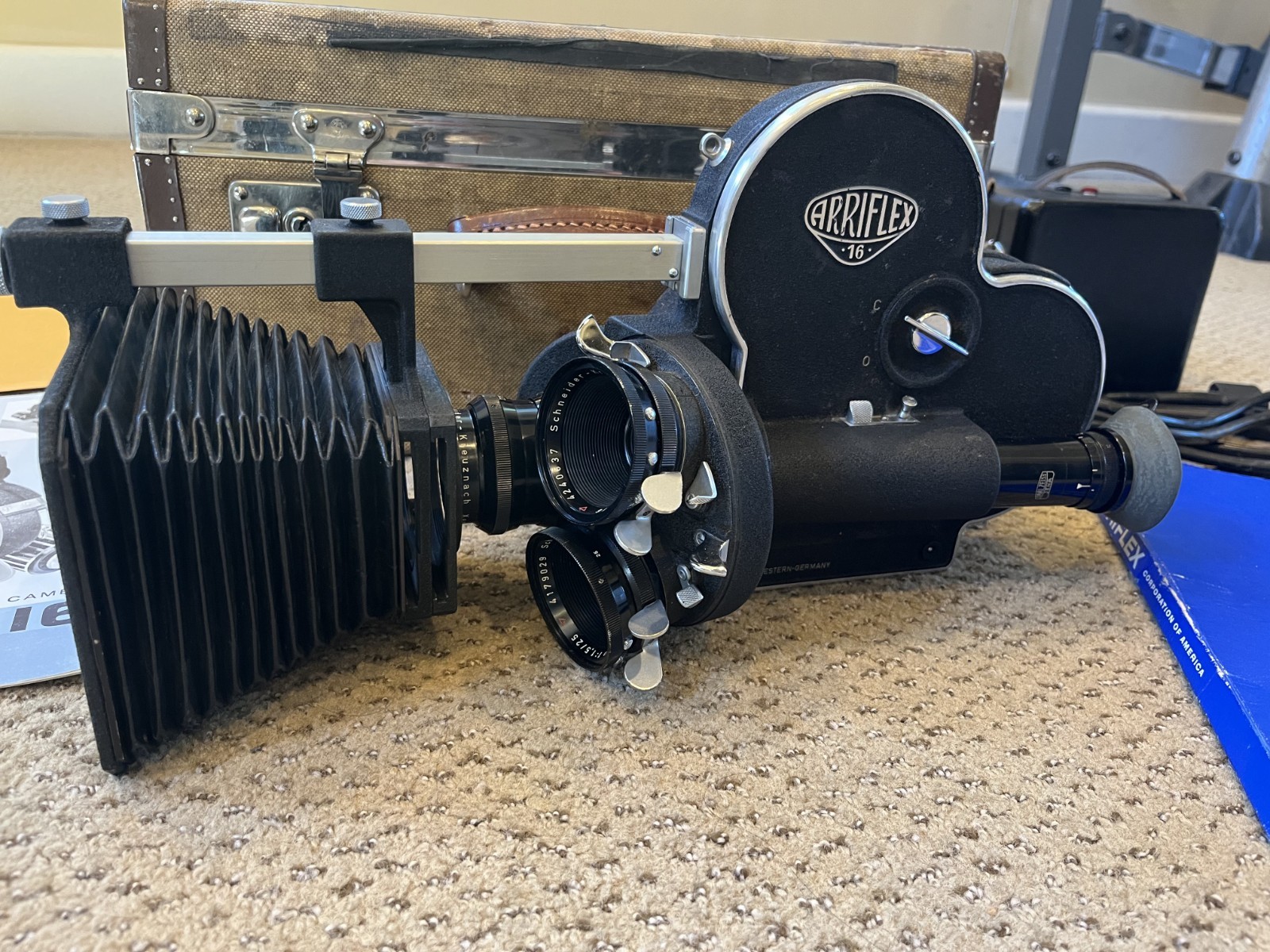 Arriflex 16S vintage camera equipment - eBay listing photo 1