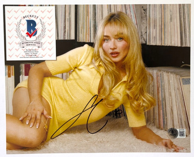 SABRINA CARPENTER SIGNED 8X10 PHOTO SHORT N SWEET EMAILS I CANT SEND SINGER BAS