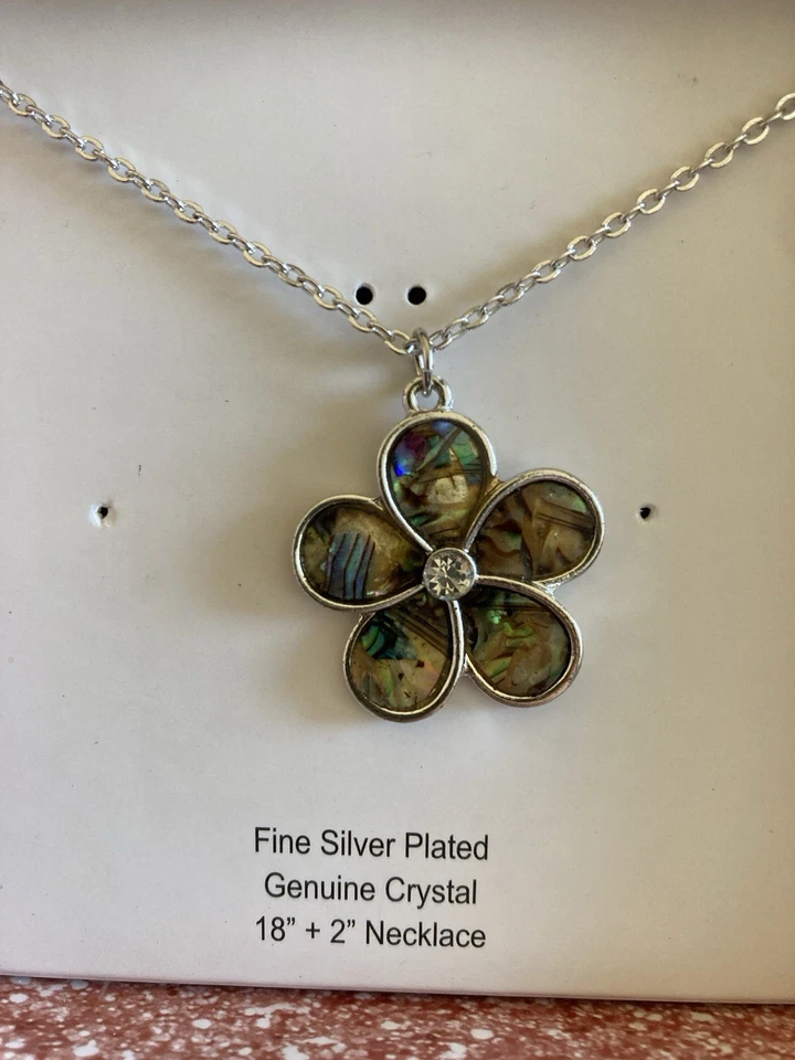 "Collar fino plateado concha de abulón colgante de flor de plumeria 18"" + cadena de 2""" Foto 2 de 3