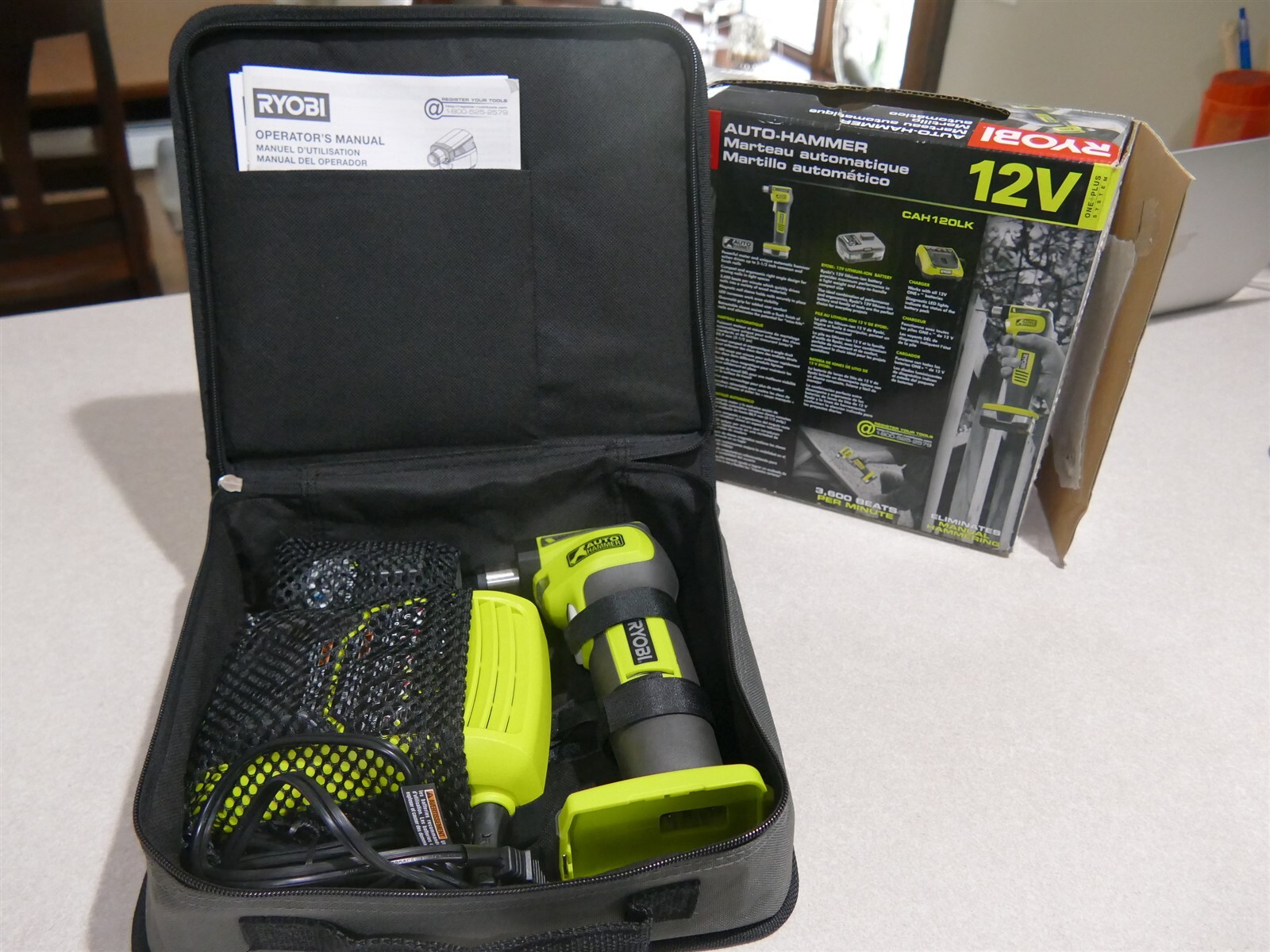 Ryobi JG001 Auto Hammer with C120D Charger & Case Battery Does Not