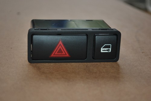 BMW 3er E46 E53 X5 Knopf Warnblinkanlage ZV Warnblinker Warnblinkmodul 8368920