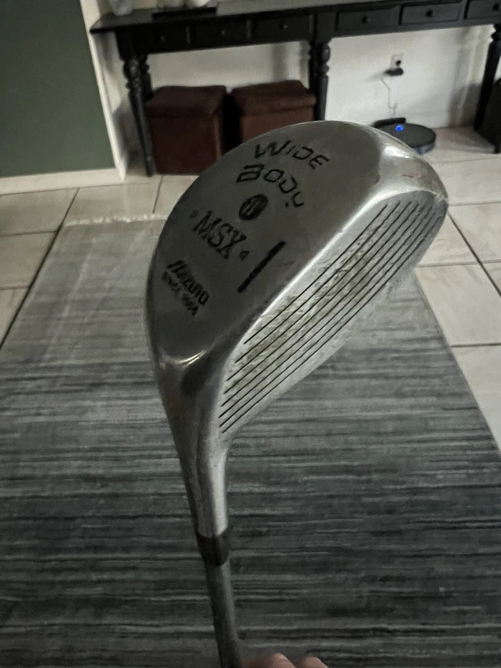 Mizuno Wide Body MSX 11 degree Driver - Right Handed - Flexible  Graphite Shaft - Image 2 of 4