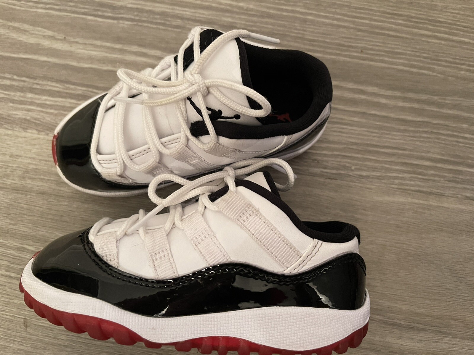 jordan 11 low infant