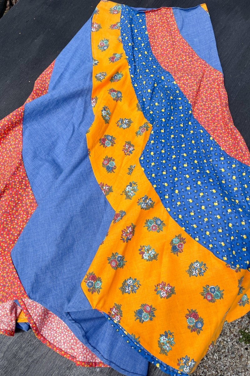 Vintage 70s Patchwork Skirt, Cottagecore Hippie Calico Swirl