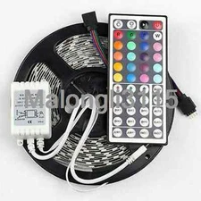 5M 5050 SMD RGB 300 LEDs Strip Light Black PCB+ Remote+ Power Supply