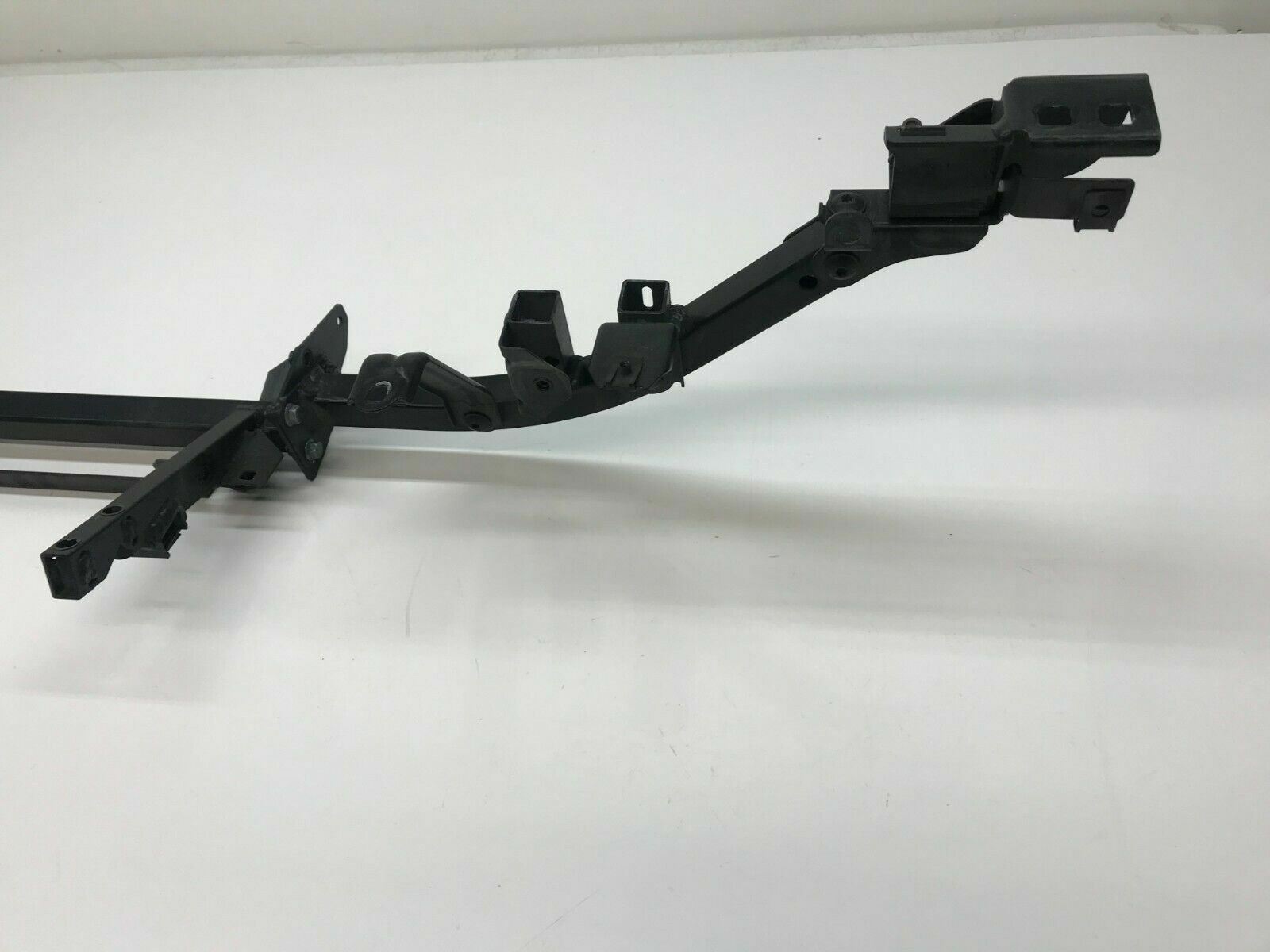 LAMBORGHINI HURACAN REAR BUMPER CROSSMEMBER SUPPORT MOUNT BRACKET OEM 4T0813753D